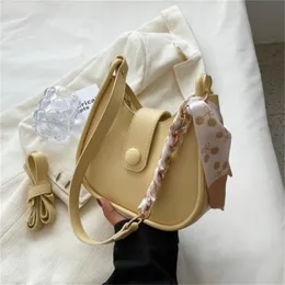 Modedesigner väskor handväskor tygväska kvinnor axel crossbody väskor casual underarm messenger purses grossist