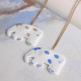 Pendant Necklaces Cartoon Elephant Ethinc Jewelry Blue And White Painted Porcelain Ceramic Necklace Animal Choker Accessory