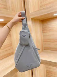 Prad Bags Luxus-Einkaufstasche Zhouzhoubao123 und Messenger-Taschen oder Tragetaschen, klassische Umhängetasche, hochwertige Designer-Handtaschen 0SJ5