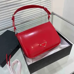 Prad torebki luksusowe torby designerskie Zhouzhoubao123 Tote o Women Projektanci portfele portfele moda hobo torba o wysokiej pojemności torebka crossbody U1or