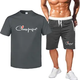 Neue männer T-shirt Trainingsanzüge Shorts Set Mode Gedruckt Sommer Atmungsaktive Casual Trainingsanzug Running Set Männlich Sport Anzug Marke LOGO drucken