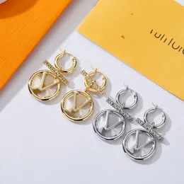 2022 Fashion Earring varum￤rkesdesigners Ear Studs Letter Women Charm Gold Silver Branch Earrings For Lady Women Party Wedding Lovers Gift Engagement Bride Jewelry