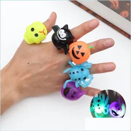 Outras festas festivas suprimentos 50 fora do Halloween Gift Ball Party Favor Finger Light Luminous Toy Pumpkin Skl Bat Ring 4553 Q2 Drop de dhhu2