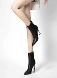 여성 럭셔리 디자이너 클래식 레알 가죽 브랜드 신발 하이힐로드 부츠가 뾰족한 발가락 패션 싱글 하이힐 웨딩 신발 펌프 6620878