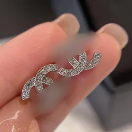 Fashion stud earrings woman Luxury designer earring multi colors c letter jewelry women 18k diamond Wedding Gifts1116