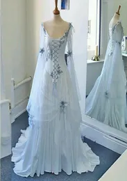 Vintage Celtic Brautkleider weiß und hellblau farbenfrohe mittelalterliche Brautkleider Schaufel Ausschnitt Corset lange Ärmel Applizes Flo8394053