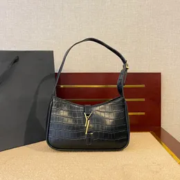حقائب كتف نسائية من التمساح حقيبة كتف جديدة باللون الأسود والأبيض LE5A7 حقيبة يد نسائية Luxurys حقائب المصممين حقائب اليد D2211281F