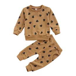 Kledingsets Baby Baby Hoodie Set Hartprint Trui met lange mouwen en broek voor jongens meisjes 03T 221125