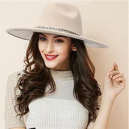 Berets Silver Chain Fedoras Hat for Women Men Feather Belt Belt Fashion Fashion Hats Panama Party Outdoortravel Wide Brim