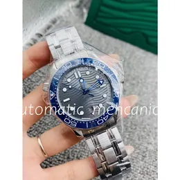 MP factory Orologio 42mm Movimento meccanico automatico Lunetta in ceramica blu Superficie grigia ondulata Struttura in acciaio inossidabile Orologi da nuoto da uomo Spectre Orologio da polso sportivo