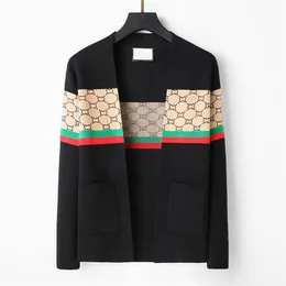 럭셔리 남성 스웨터 여성 디자이너 스웨터 니트 카디건 포켓 긴팔 패션 니트 셔츠 커플 스웨터 코트 블랙 카키 M-3XL 01