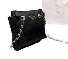 Kvinnors fallskärmspaket Klassisk retrokedja Bag diamant quiltade Stray Påsar axel messenger väska mode