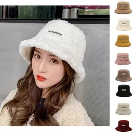 Cappelli a tesa larga Secchiello Agnello Pelliccia sintetica Inverno Caldo Velluto peluche per le donne Lady Addensare Bob Panama Cappellini da pescatore all'aperto221129