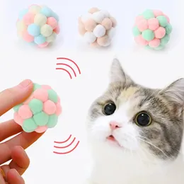 Pet Cat Toys kolorowy ręcznie robiony sprężysty kotek z kotka Plush Bell Ball Dog Zabawna planta Ball Ball Interactive Pet Materals MJ1189