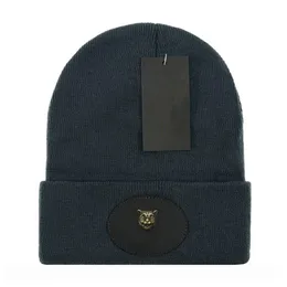 Luksusowy designerka z dzianiny czapkę czapkę męską Moner dopasowane czapki unisex kaszmirowe litery Casual Skull Caps Modna moda A-5