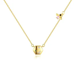 Retro Bee Pendant Necklace S925 Silver Geometric Micro Set Zircon Necklace European Women Plated 18k Gold Collar Chain Wedding Party Jewelry Valentine's Day Gift SPC