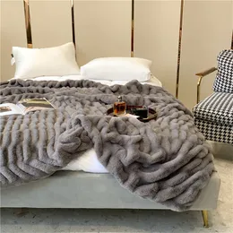 Blanket Highend Faux Rabbit Fur Warm Winter Soft Thicken Warmth for Beds Comfortable SkinFriendly Luxury Cozy 221130