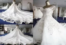 2018 Новый дизайнер высшего качества свадебные платья Aline Ball Plante Grashous and Cap Ryeves с V -вырезом Crystals Свадебные платья6910821