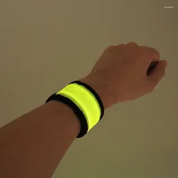 Diz Pedler LED Işık Kayışı Bileklik Gece Sporları için Binicilik Glow Güvenlik Lambası Damlası