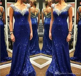 2023 Royal Blue Mermaid Evening Dresses 스팽글 민소매 칼집 디자이너 루치 바닥 길이 맞춤형 공식 행사 아랍어 무도 가운 멍청이