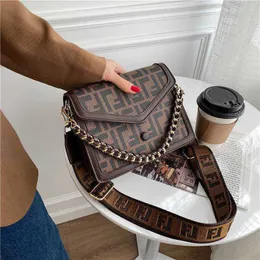 Design Bag Factory Wholesale and Retail Texture Bag Women 2023 New Fashion One Shoulder Crossbody Broadband Chain Small Square