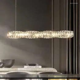 Kolye lambaları Modern Restoran Uzaktan Kumanda Dimmable Chandelier Luster Crystal Lights Lüks Yuvarlak Oturma Odası Led Luminarias Lambası