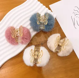 Fofinho doce meninas gancho de cabelo barrettes faux peles macios garras fofas de cabelo pompom pompom