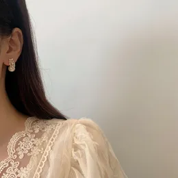 Lampadario pendente creativo micro pavimenta semplici orecchini di perle da festa per le donne stile coreano delicati nuovi gioielli di moda