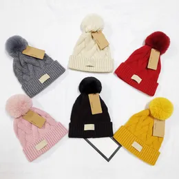 Australien designer stickade hattar vinter pompon beanies kvinnor flickor päls pom skalle kepsar motorhuven trendig etikett virkning hatt chunky stickning beanie varm öron muff xmas ins