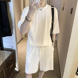 한국 패션 여름 옷 2 조각 세트 남성 복장의 단색 슬림 한 핏 스트리트웨어 트랙 슈트 캐주얼 옷을위한 반바지