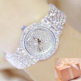 Zegarki na rękę 2022 Diamentowe zegarki dla kobiet srebrne eleganckie kobietę Watch Waterproof Rhinestone Montre Femme Coffret Cadeau