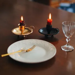 Ljusstakar j￤rn vintage sovrum glam europeisk stil retro tealight metal velas dekorativas bord mittpieces