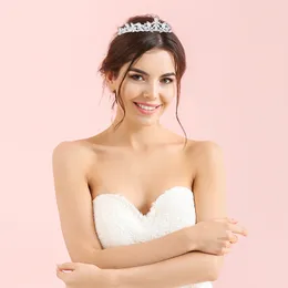 Retro Gümüş Kaplamalı Kristal Diadem, Kadınlar İçin Düğün Tiaras Taçlar Saç Süsleri Başın Gelin Moda Kafası Takı