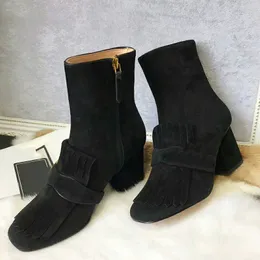 Luxus-Designer-Damen-Stiefeletten, Top-Qualität, Mode, Quaste, Bootie, klassischer Knopf, echtes Leder, 7,5 cm, Blockabsatz, Damenschuhgröße