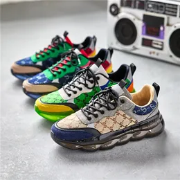 Men nova estação européia colorção s luta designer tokugawa calcanhar lapso plano cabeça redonda zapatillas hombre as enxadas