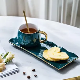 Kubki Zielona kubek z matą i pokrywką łyżką mleko ceramiczne śniadanie stołowe para kubek urodzinowy pudełko na prezent