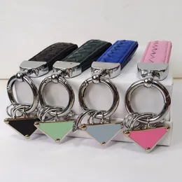مصممة مفاتيح سلاسل الرجال للسيارة سلاسل مفاتيح مفاتيح Keyring Keychain سلسلة من الجلد الحقيقي نسج القلادة الملحقات الحلقة المفتاح مع مفك البراغي 01