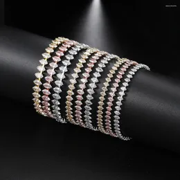 Link bransoletki 2022 Bieć cyrkonu lodowana łańcuch dla kobiet kształt oka diamentowy tenis na ręce Kpop Gold Regulowane biżuteria codzienna