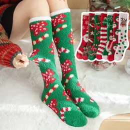 Mode-Accessoires Weihnachten Korallen Fleece lange Socken verdicken warme Strümpfe für Frauen hohe Kniestrümpfe Bein Winter Boden Calcetines weiche Wadensocke