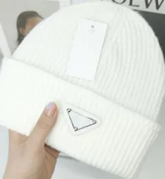 Beanie/Totenkopfkappen Luxuriöse Buchstaben-Strickmütze für Erwachsene, Kaschmir-Entenzungen-Mütze, modische Mütze, Strickmütze, Designer-Beanie-Kappe für Herren, prbda angepasste Hüte, Unisex