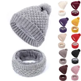 Berets Hat Knitting Scarf Wool Winter Plush Thickened Knitted Men's And Women Cover Plus Standard Ear ProtectionBerets