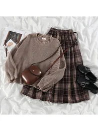 Two Piece Dress Autumn Winter Suits Plus Size Women Knit Sweater Plaid Skirt Sets Fashion Dresses Long sleeves Skirts 221010