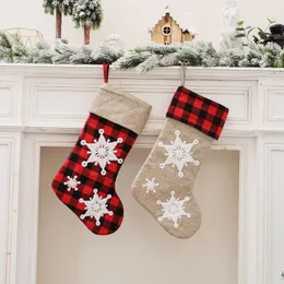 Snowflake Checkered Christmas Stockings Xmas Tree Hanging Decoration Ornaments Pise Pise Socks Candy Present Bag BBB16149