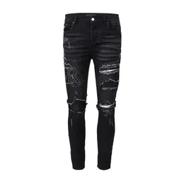 Herren-Jeans, Designer-Jeans mit Buchstaben, Löchern, schwarz, Oberschenkel, zerrissen, Knöchel, zerfetzt, zerrissene Hose, robuster Knieschnitt, Trashed Silm, modisch, lang, gerade