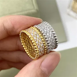 Women Designer Ring Cleefes Rings Neckor Screw Armband Party Wedding Par Gift Loves Fashion Luxury Ring Armband med Box213U