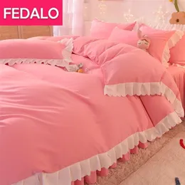 Bedding Sets Girl Heart Bed Skirt Fourpece Bedding Corean Princess Style Gross Landing Quilt Cover Threepiece Set 221010