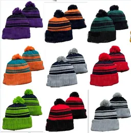 Nuovo venditore caldo Sideline Berretti Cappelli Football americano 32 squadre Sport invernali linea laterale berretti in maglia Beanie Cappelli lavorati a maglia Globle spediti