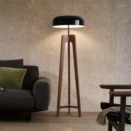 Golvlampor stativ design solid trä led vardagsrum sovrum studie soffa sidor dekorativ vertikal lampa armaturer