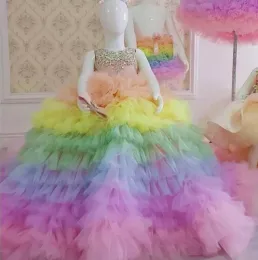 Renkli lüks 2022 çiçek kız elbise boncuk kristaller katmanlar küçük kız gelinlik ucuz cemaat pageant elbiseler önlük