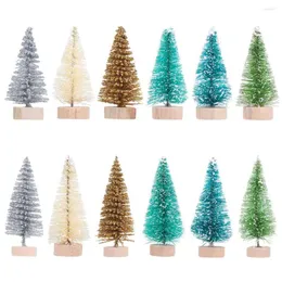 Decorações de Natal 12 PCs de madeira pequenos pinheiros mini plantas artificiais de árvore de Natal Ornamento de desktop pendurado